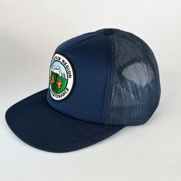 Vintage 80s CN Rail Trucker Hat Classic Cap Mountain Region Rail Maintenance CNR - Picture 5 of 12